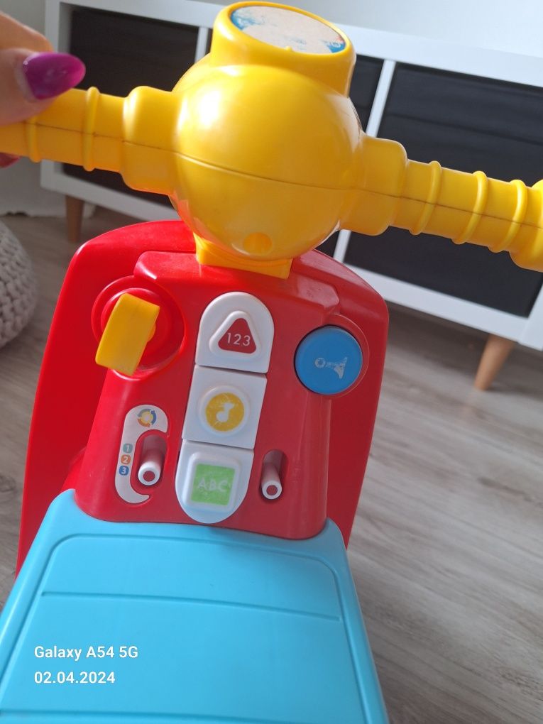 Fisher price skuter edukacyjny jeździć