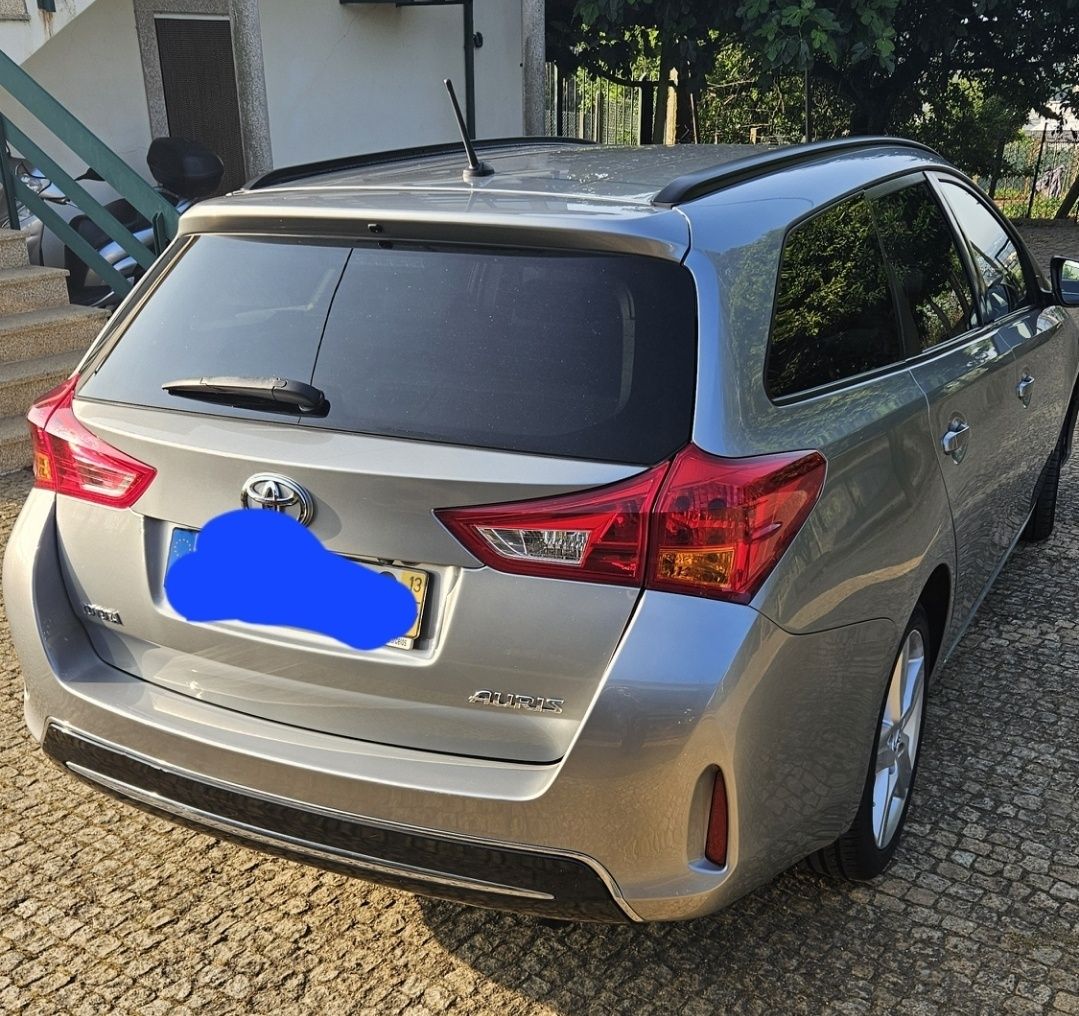 Toyota auris 1.4  touring  98 mil km original diesel