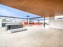 Apartamento T3 novo com piscina e garagem no Montenegro, Faro
