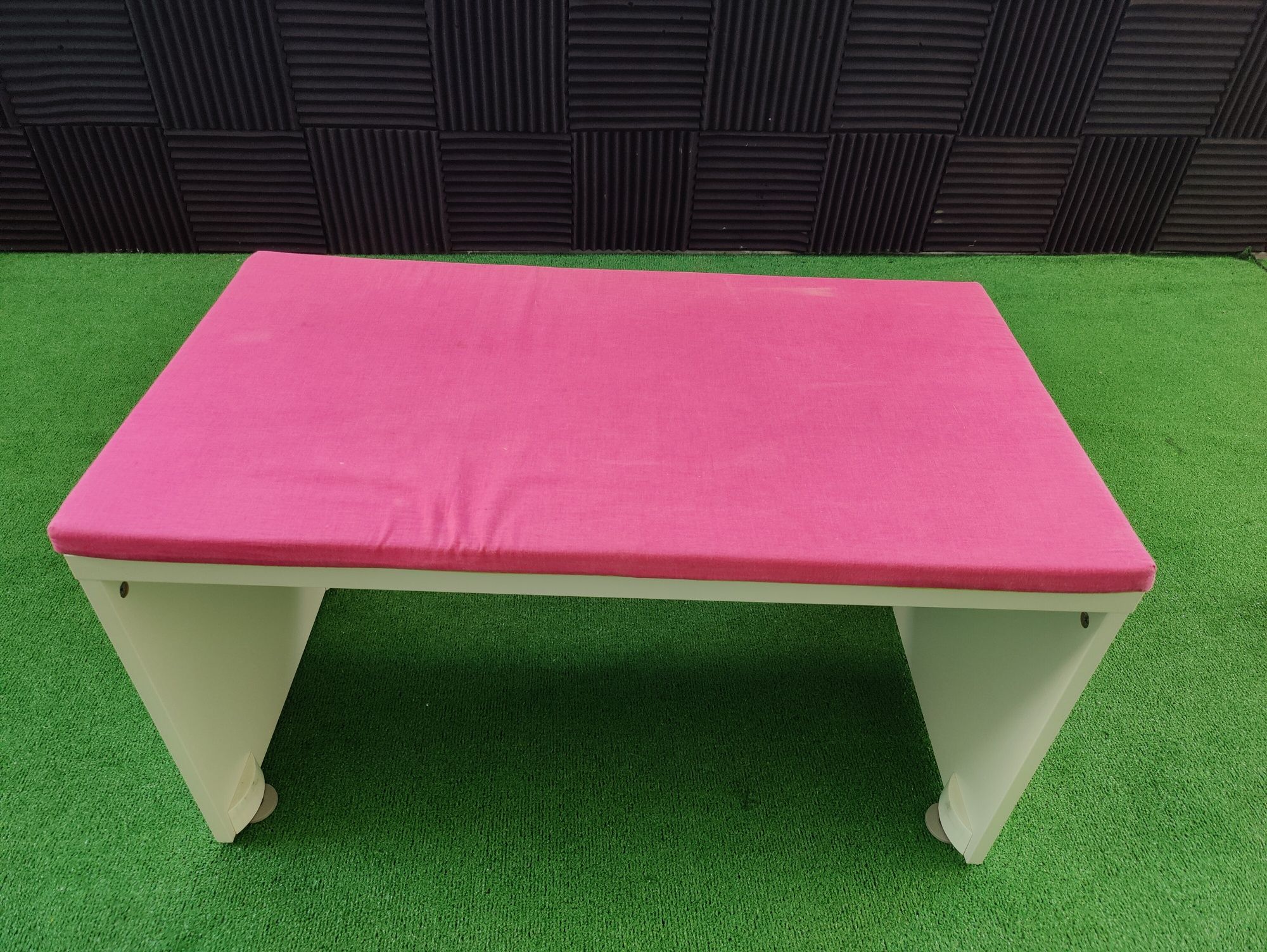 SMÅSTAD Ikea mesa baú