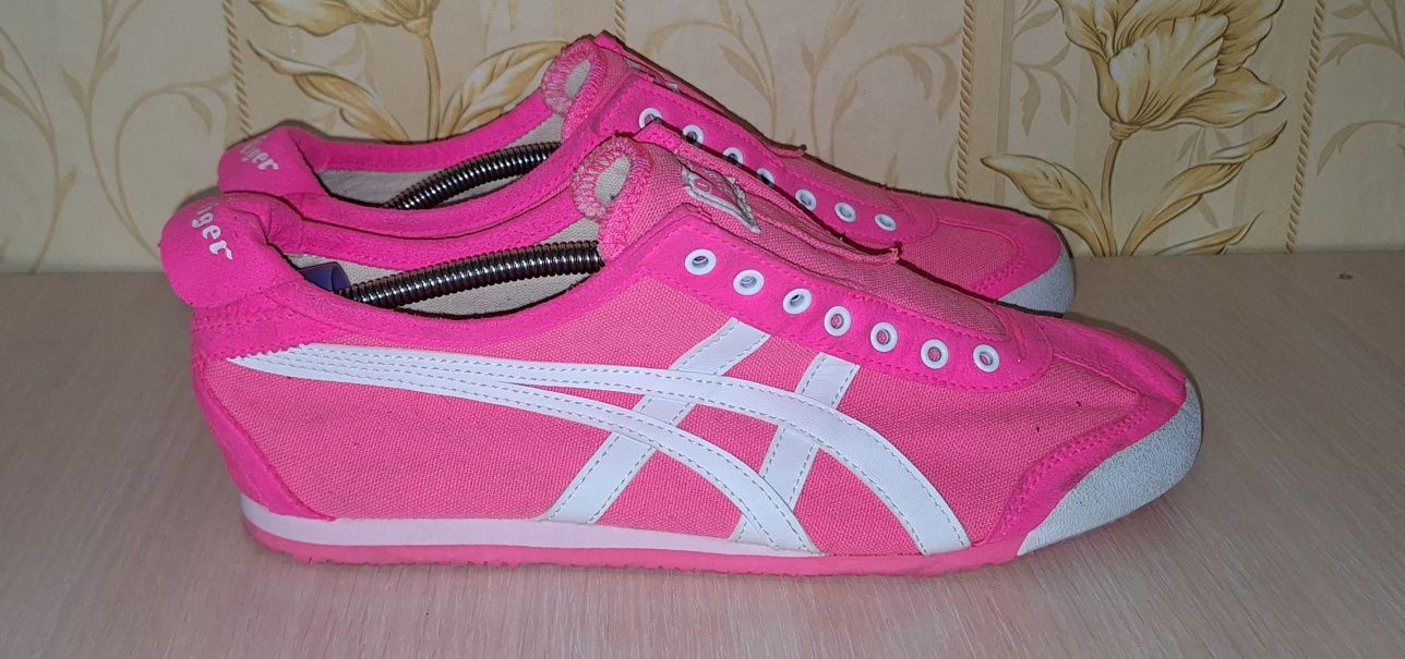 Onitsuka Tiger Mexico 66
Снікерcи Mexico 66