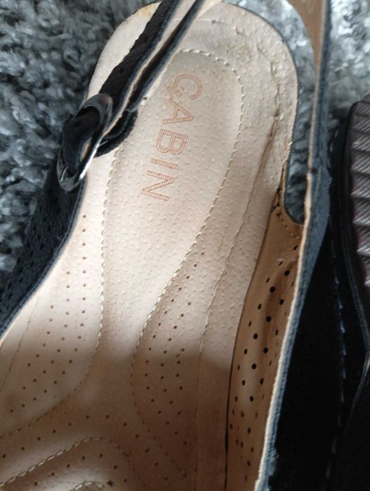 Sandały damskie na koturnie CABIN rozm 36 jak nowe