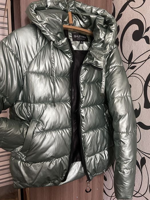 курочка зима оливкового цвета