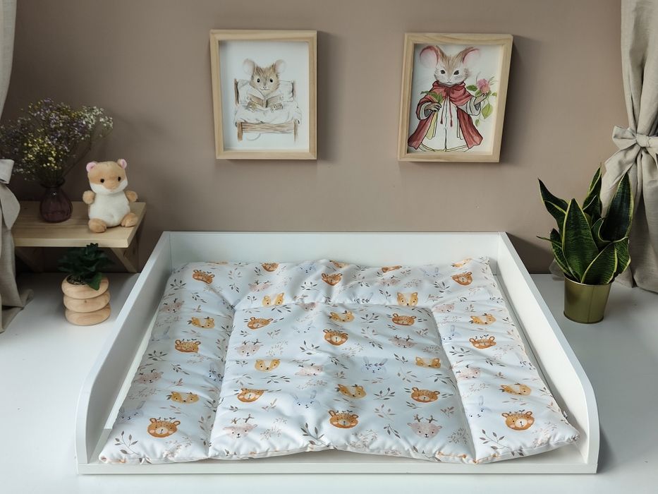 Nowa wodoodporna mata do przewijania