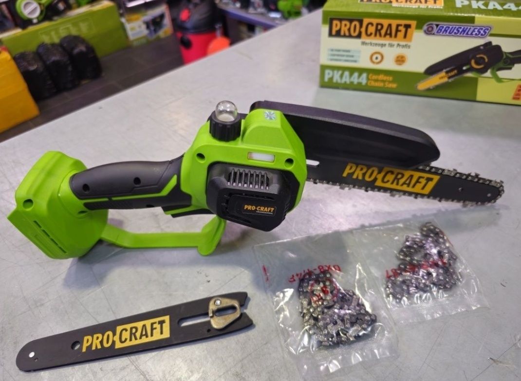 Пила Цепная аккумуляторная ProCraft PKA44 АвтоСмазка цепи+2шины 2цепи