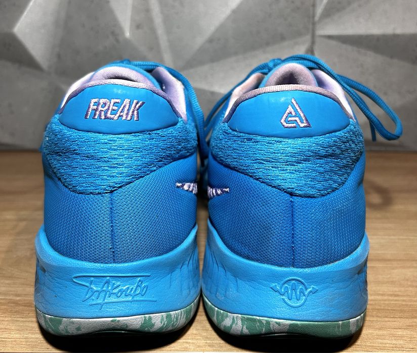 Buty do koszykowki Nike Zoom Freak 4 47