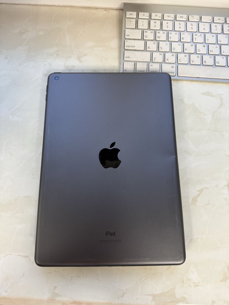 iPad 7 10.2 32Gb Space WiFi Хороший стан, Рідний АКБ 98%, Без ремонтів