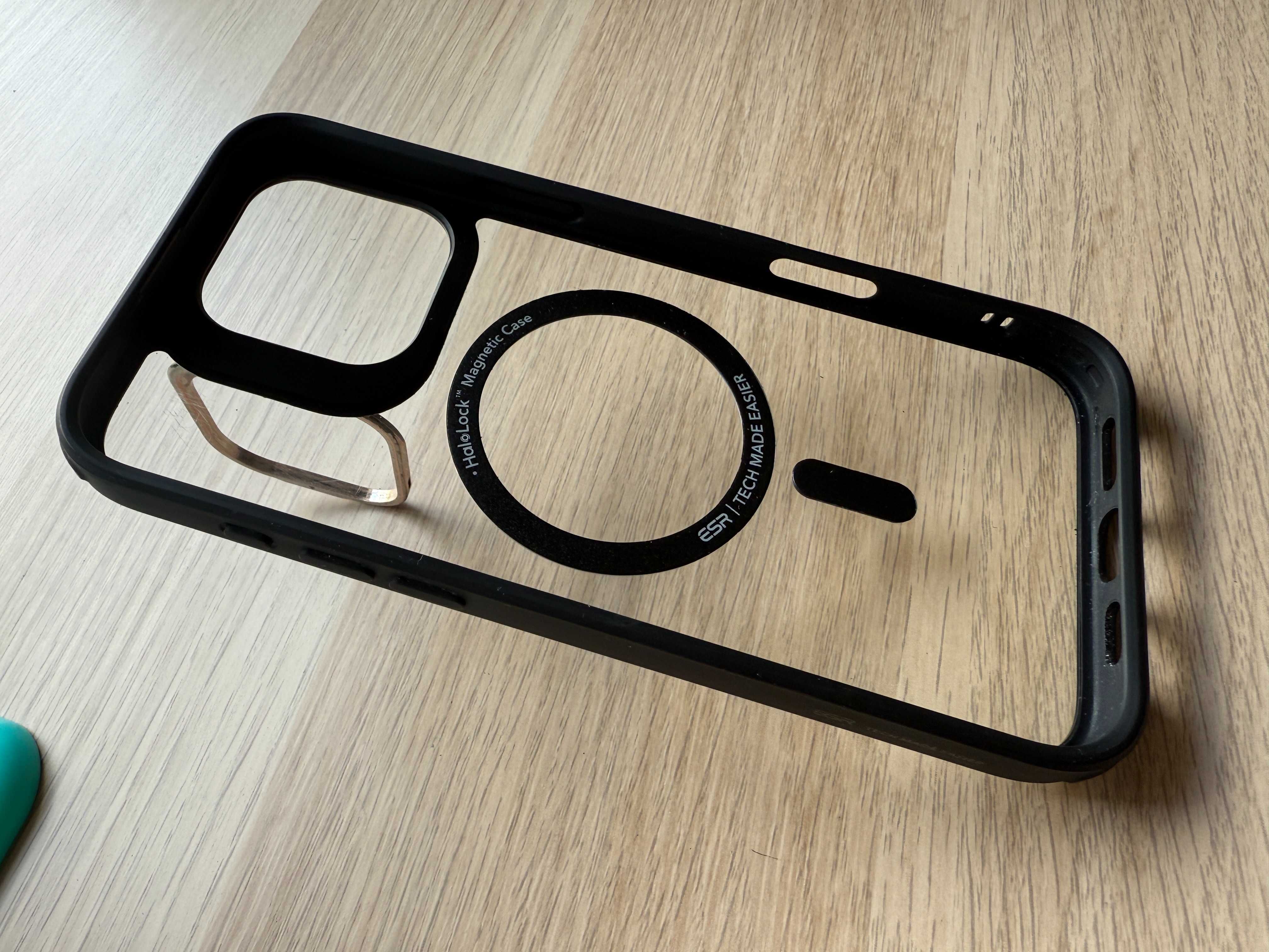 ESR Classic Series Etui do iPhone'a 16 Pro Max + 2x hartowane szkło