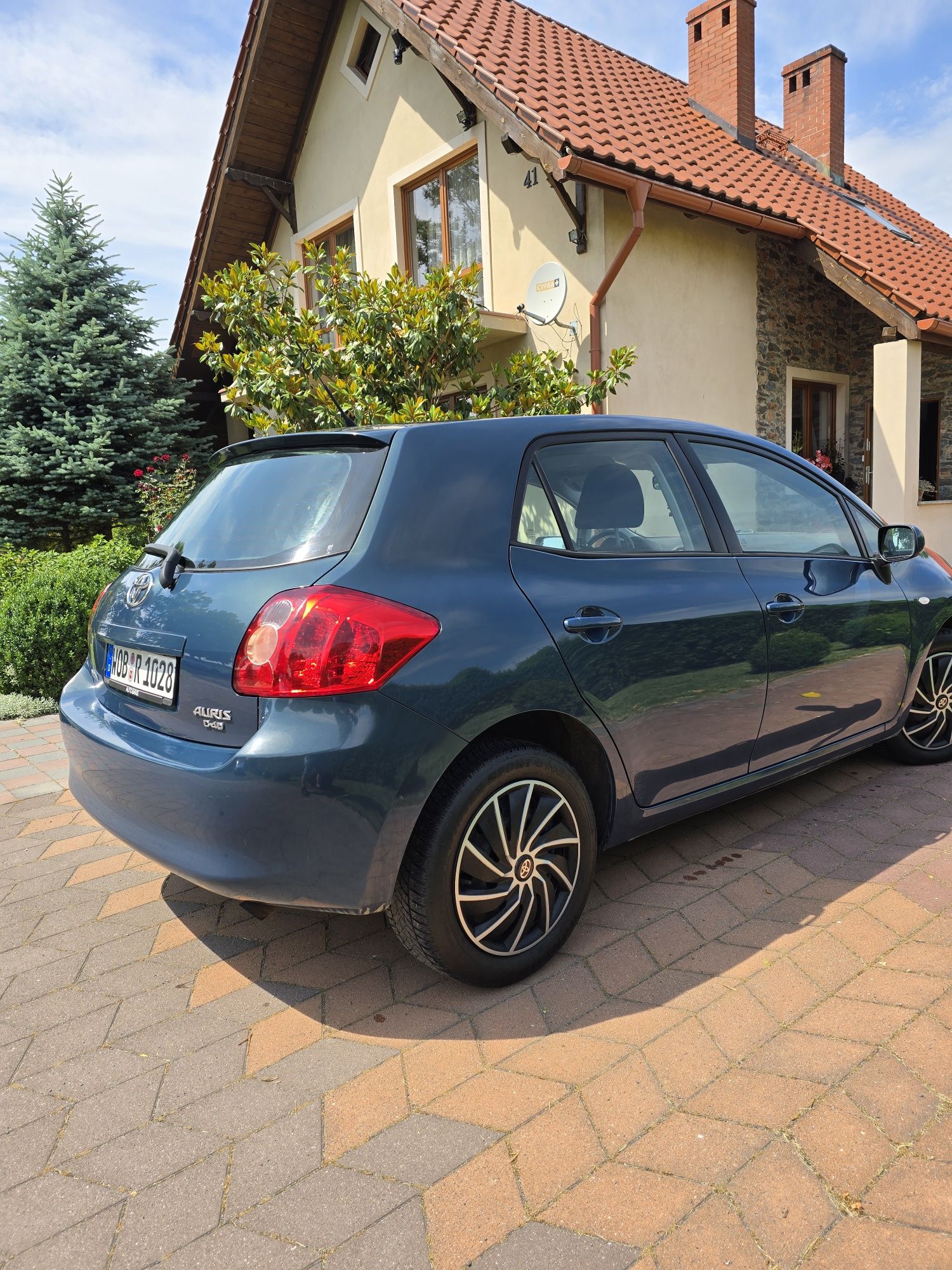 Toyota Auris 2.0 D4D 6b tempomat klimatronic ISOFIX z Niemiec