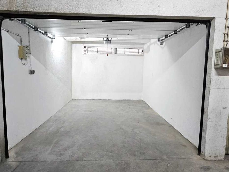 Alugo Garagem individual para 1 carro