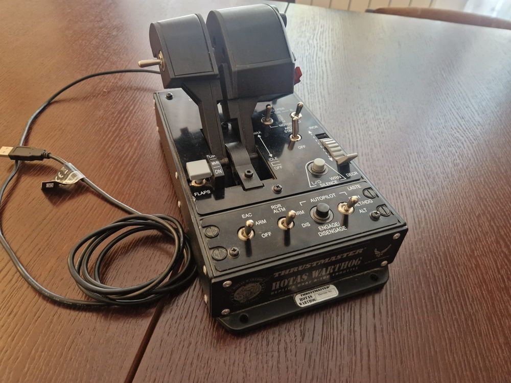 Thrustmaster Hotas Warthog