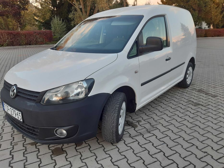 Caddy 1,6 TDI klimatyzacja niski potw. przebieg bez korozji