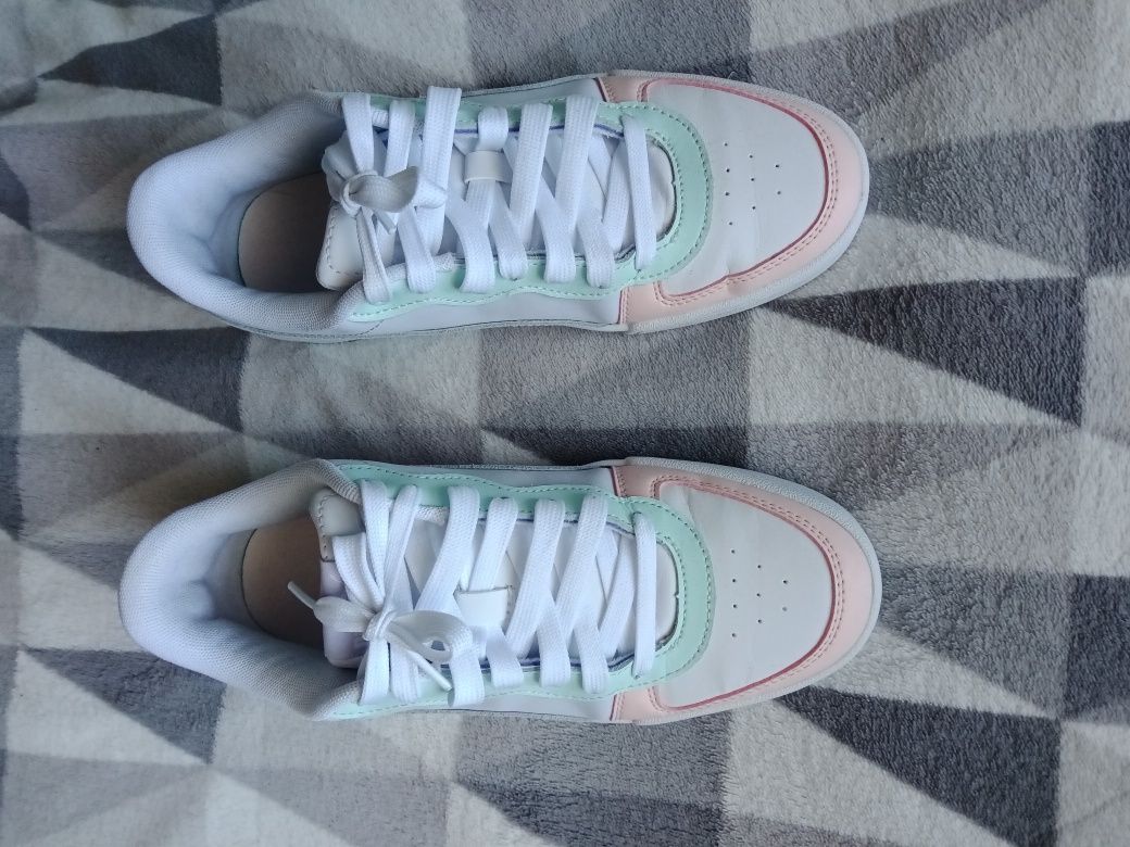 Buty Puma damskie r.37 jak nowe