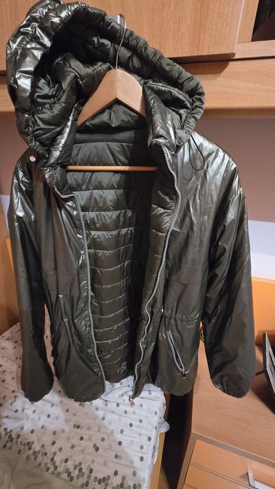 Quispo verde e impermeável