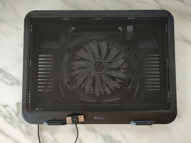 Trust cooling stand охолоджуюча підставка для ноутбука