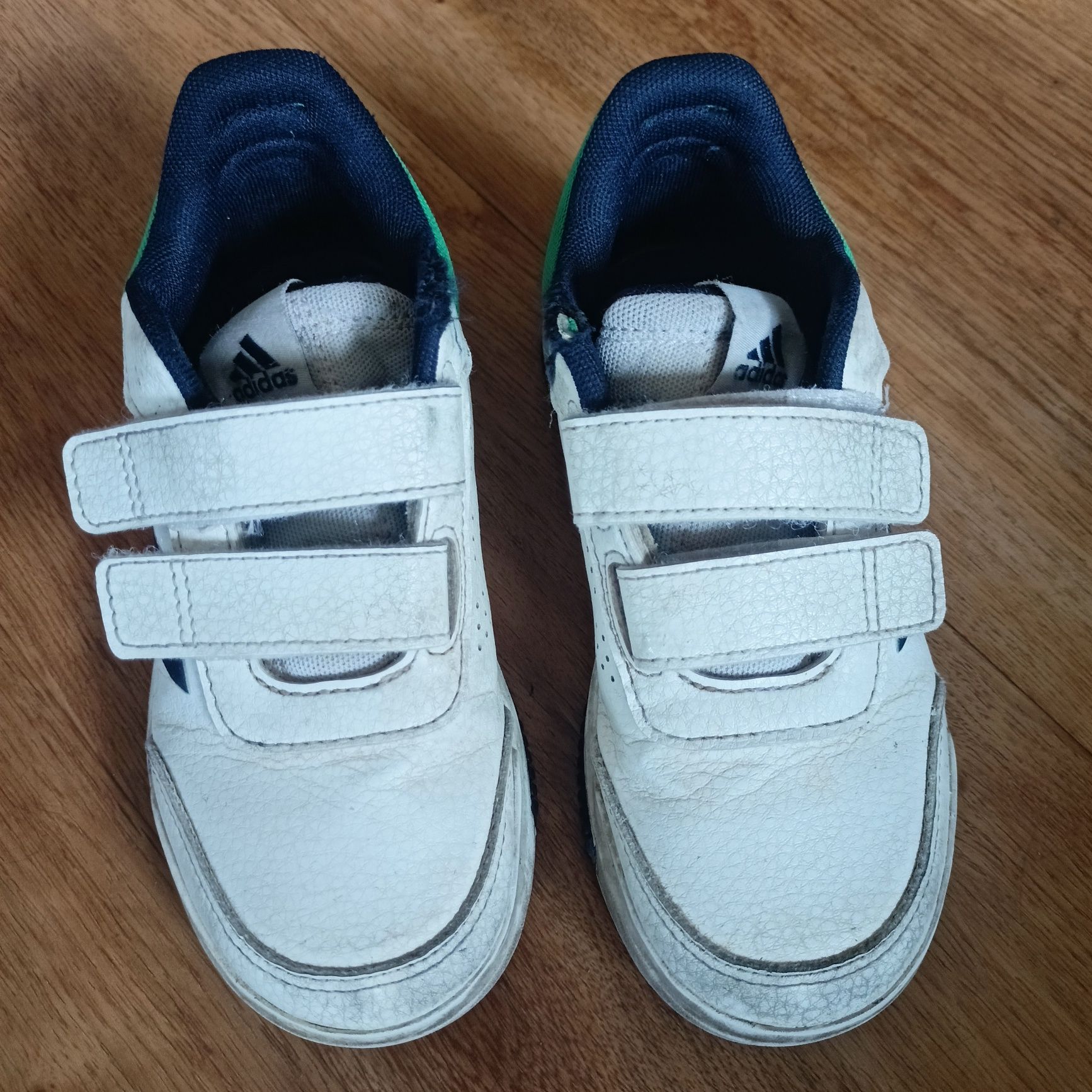 Adidasy dziecięce