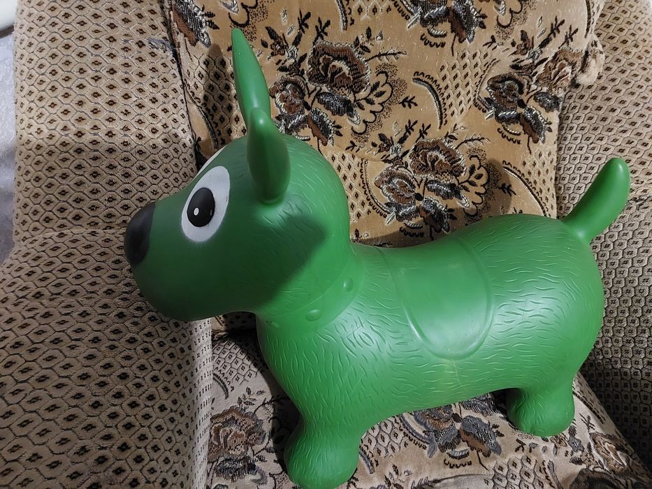 Гумова собачка стрибунець