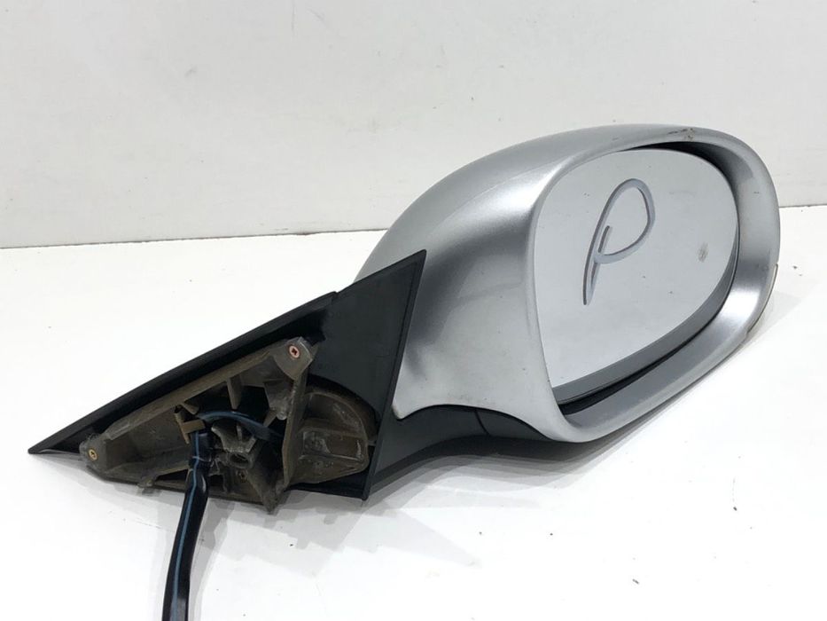 LUSTERKO PRAWY  VW PASSAT B5.5 (3B3) 2000 - 2005 1.6 75 kW [102 KM] benzyna 2000 - 2005