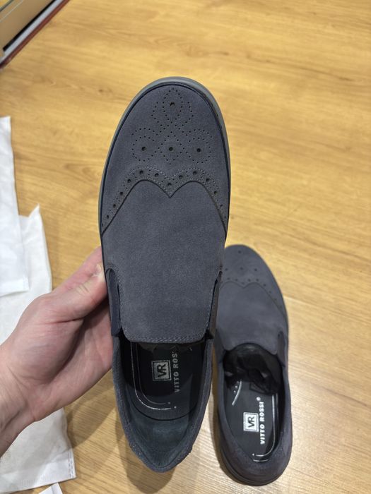 Слипоны замшевые Vito Rossi 40