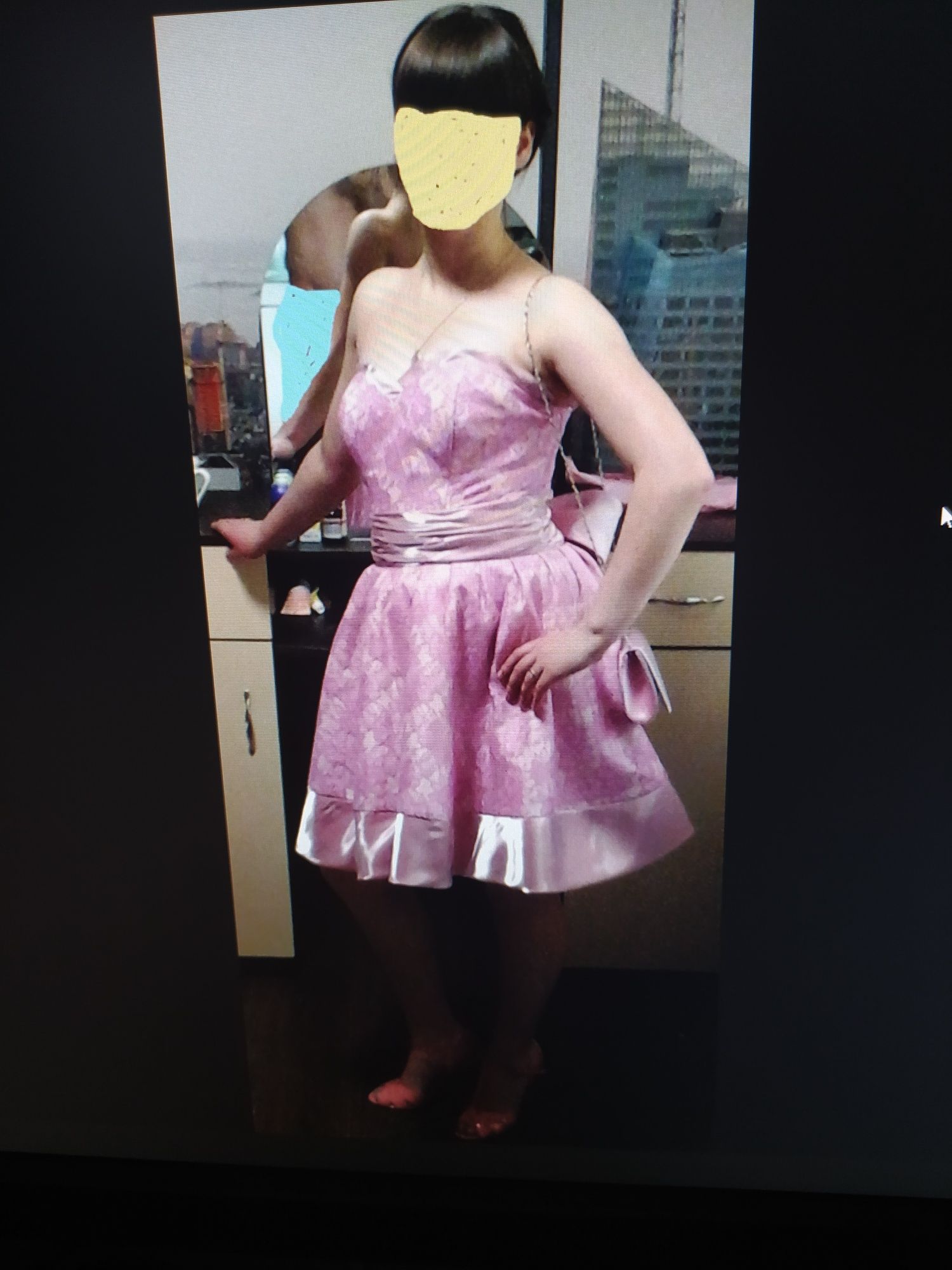Красивое розовое платье 46 размер