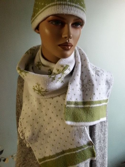 Комплект шапка женская +шарф двухсторонний, PAWONEX (Польша) 53-68см