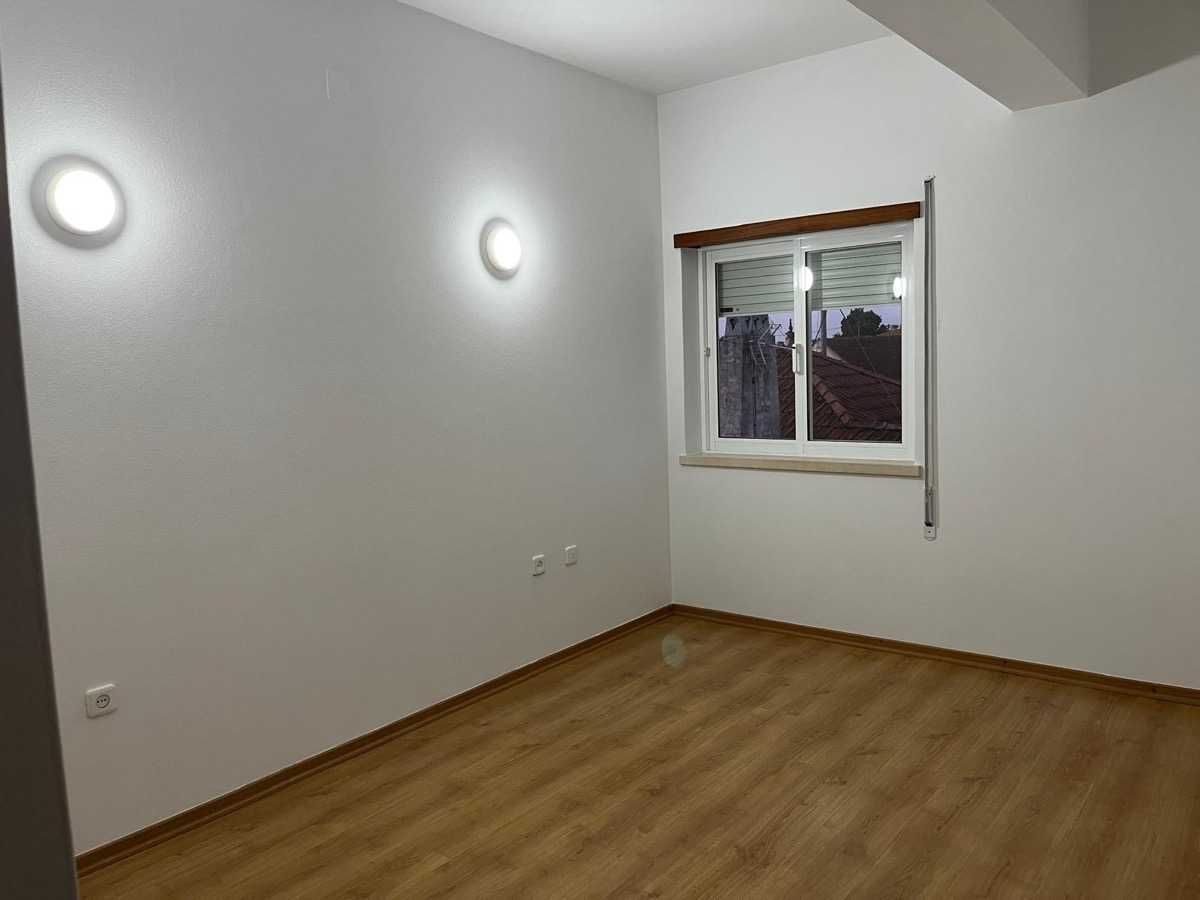 Apartamento T3 a alugar na Marinha Grande (Boavista)
850 €