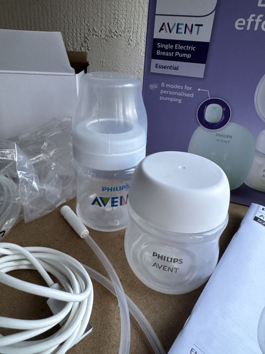 Молоковідсмоктувач Philips Avent + додаткова пляшечка+соска