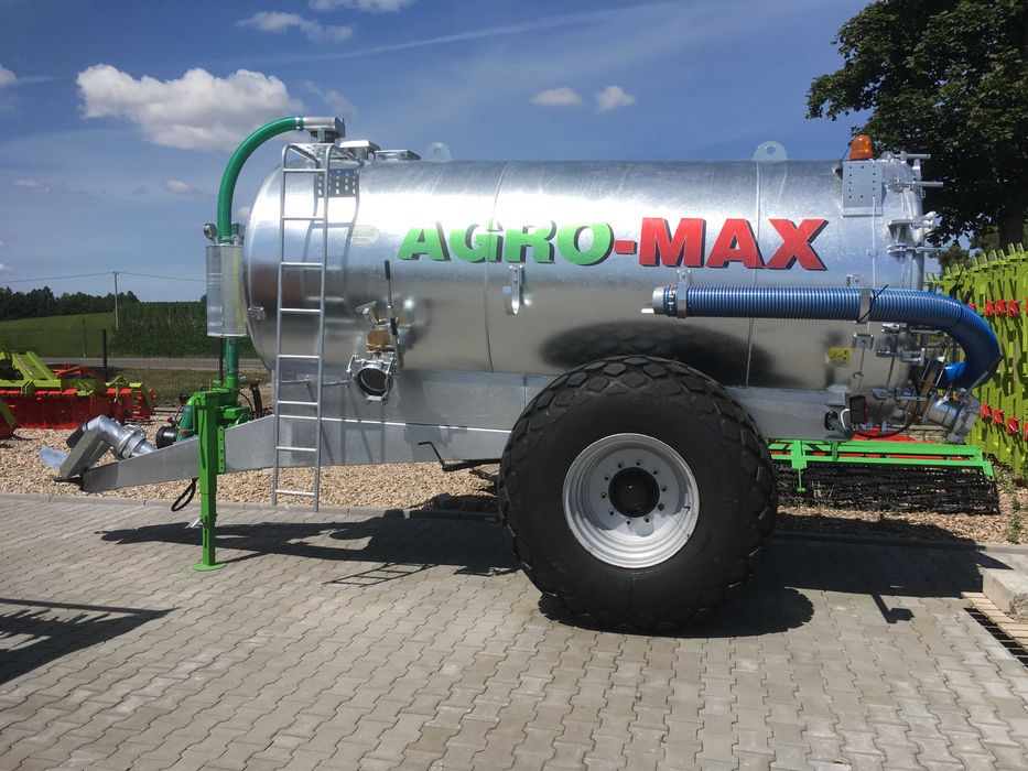 Wóz asenizacyjny beczkowóz Agro Max 8000l + Wyposażenie