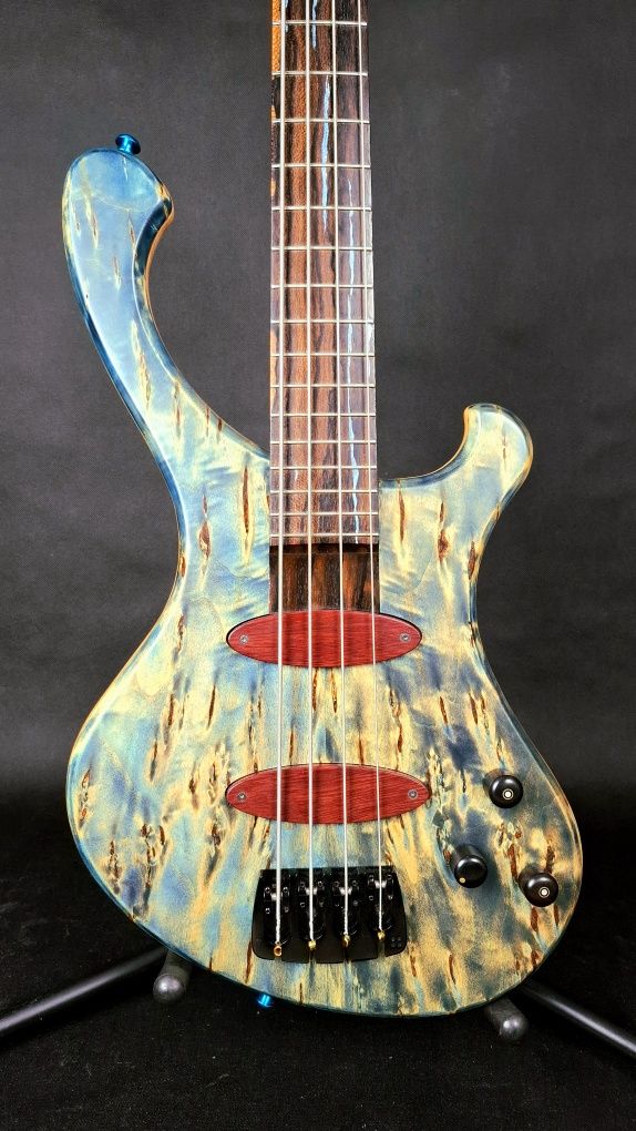 Gitara basowa Stradi Furya Blue lutnicza Custom