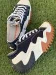 Converse Run Star Motion