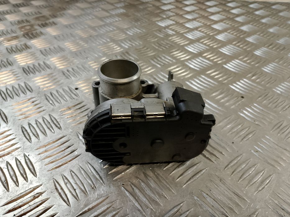 Przepustnica Powietrza Smart Fortwo 0.6 B 60 Km A1601410205 0205003055