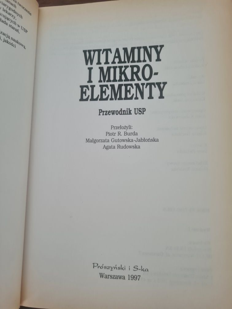 Witaminy i mikroelementy - Książka