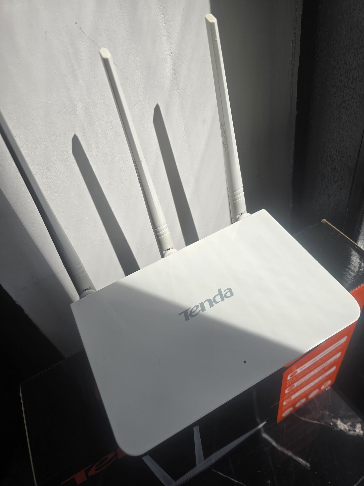 Маршрутизатор Tenda F3, wi-fi роутер