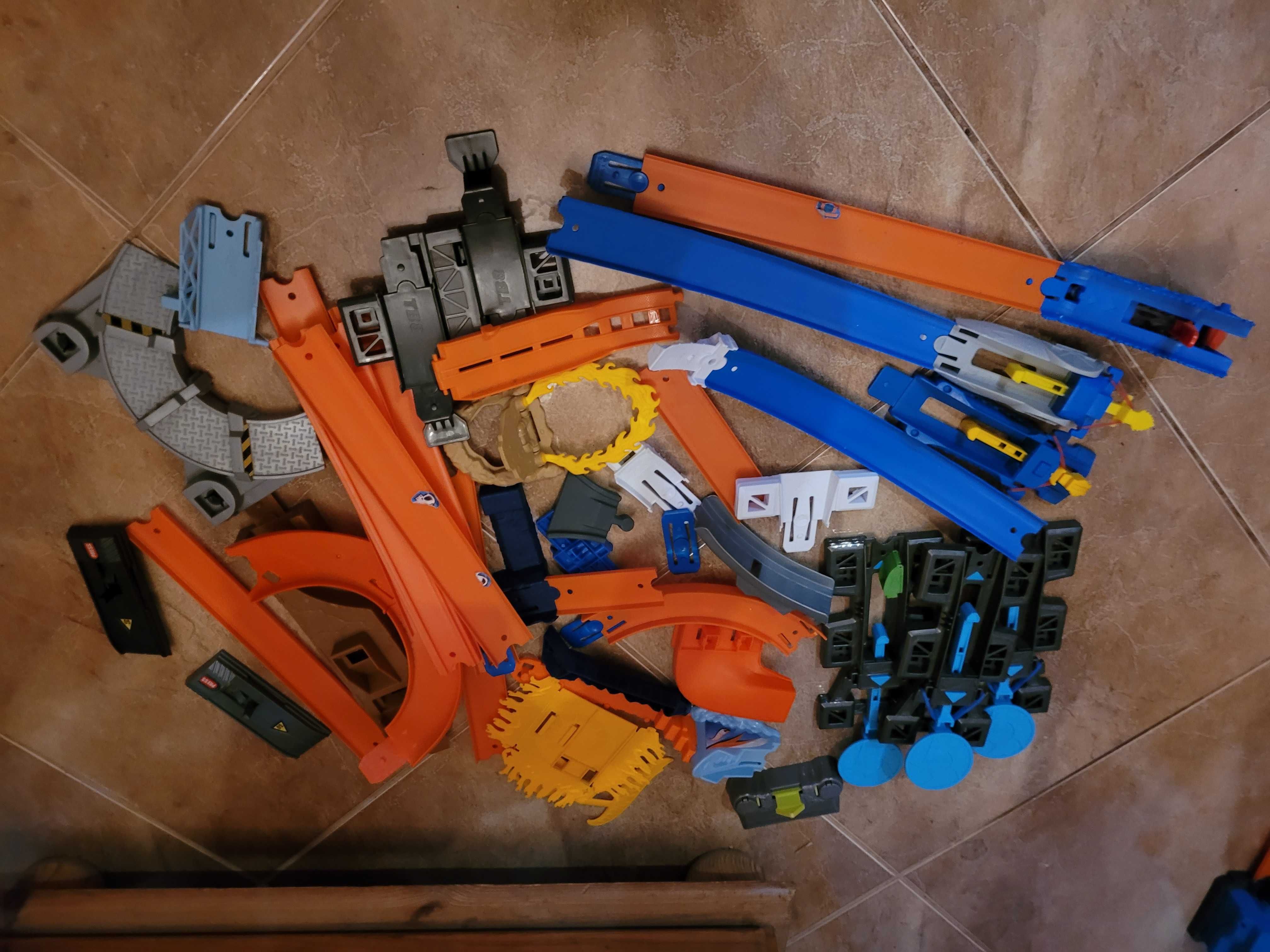 Totry Hot wheels duży zestaw