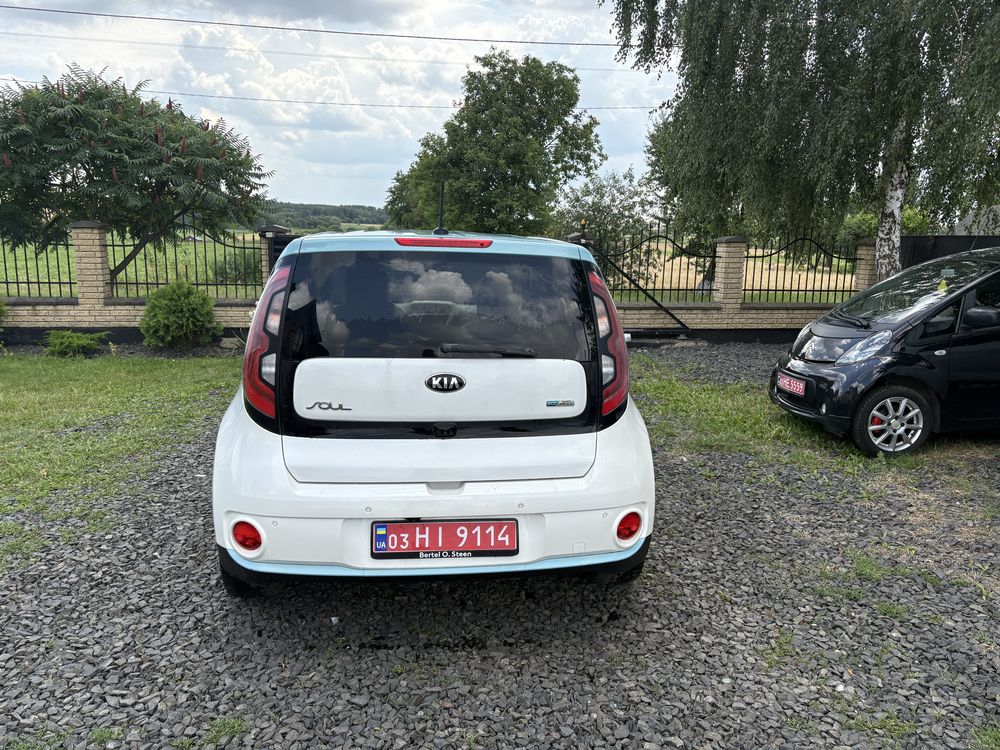 Kia Soul EV 2016