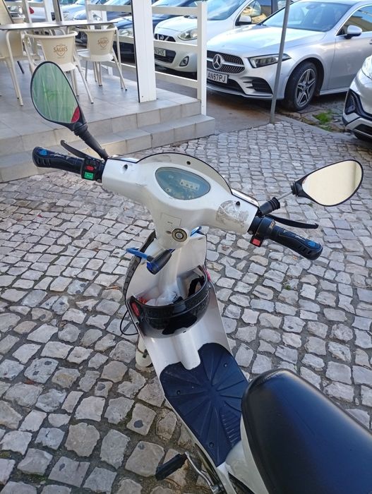 Mota elétrica 400€