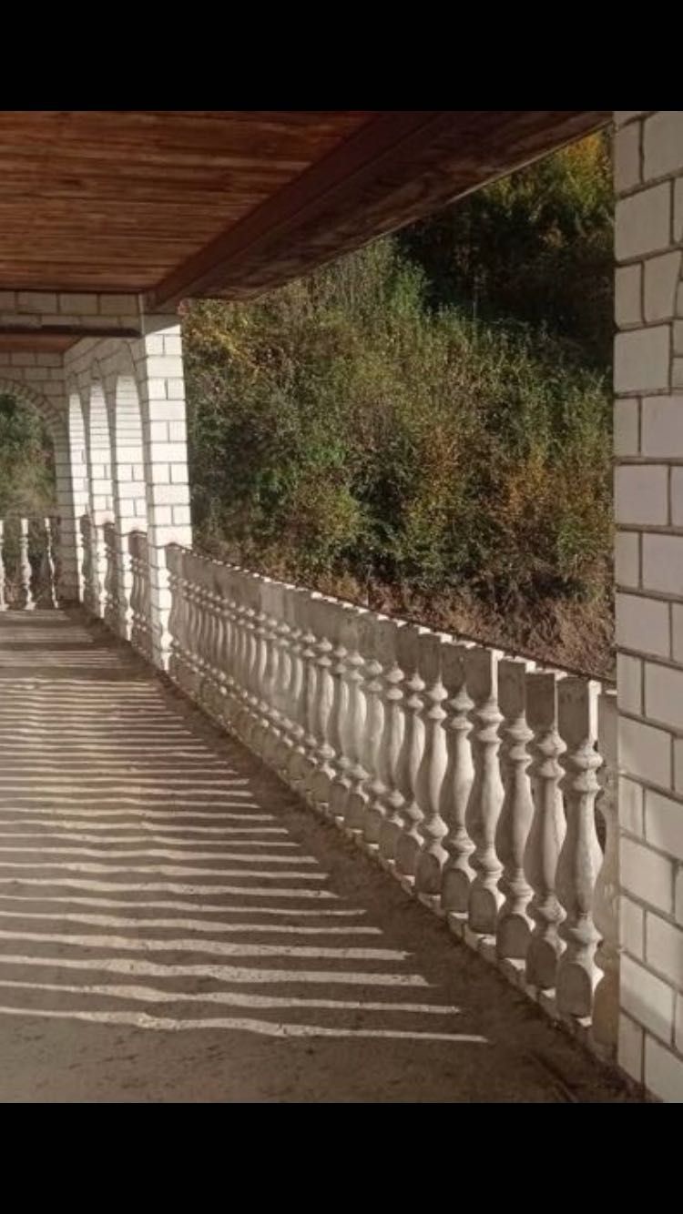 Новобудова із земельною ділянкою