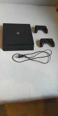 PlayStation 4 pro 1TB pamięci + dwa kontrolery/ ekstra gry!