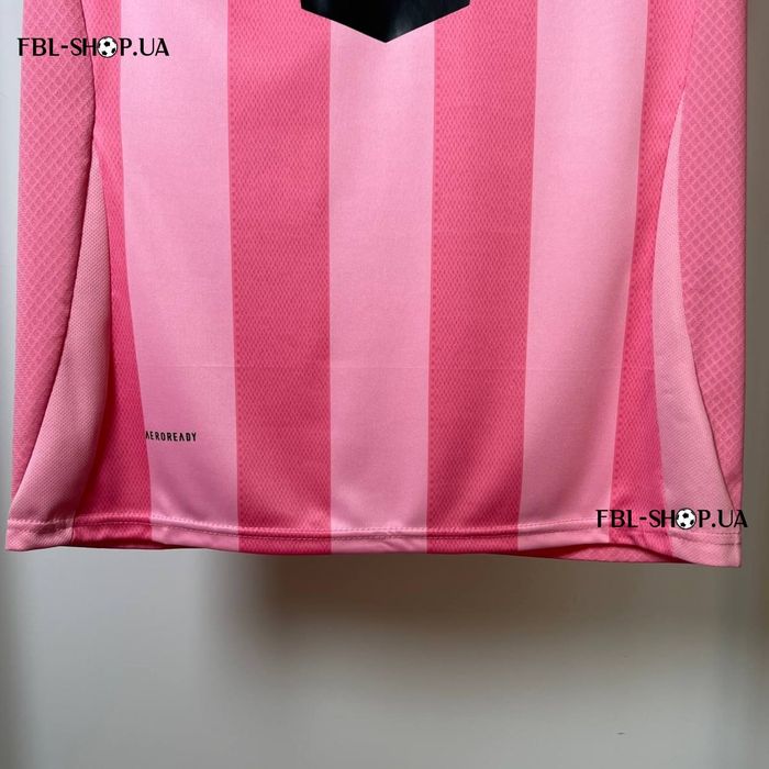 Футбольна форма Інтер Маямі рожева сезону 2025-26