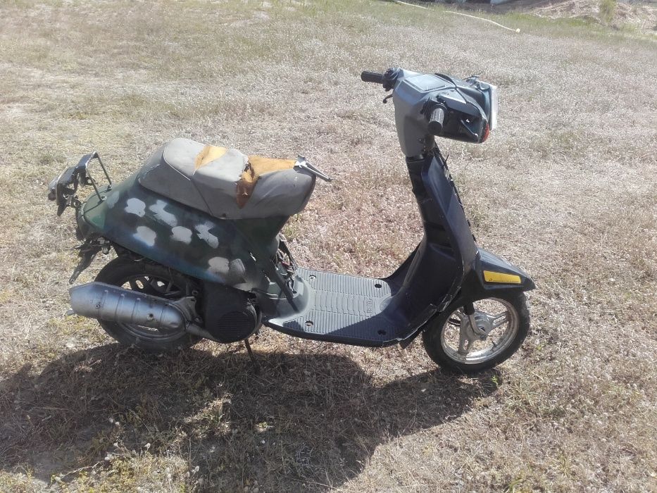 skuter yamaha 2NM silnik lagi koło gaźnik owiewka felga części