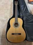 Guitarra Amira iniciação - como nova