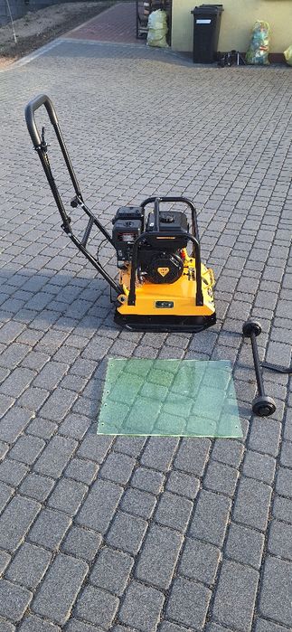 Wynajem zageszczarka 98kg