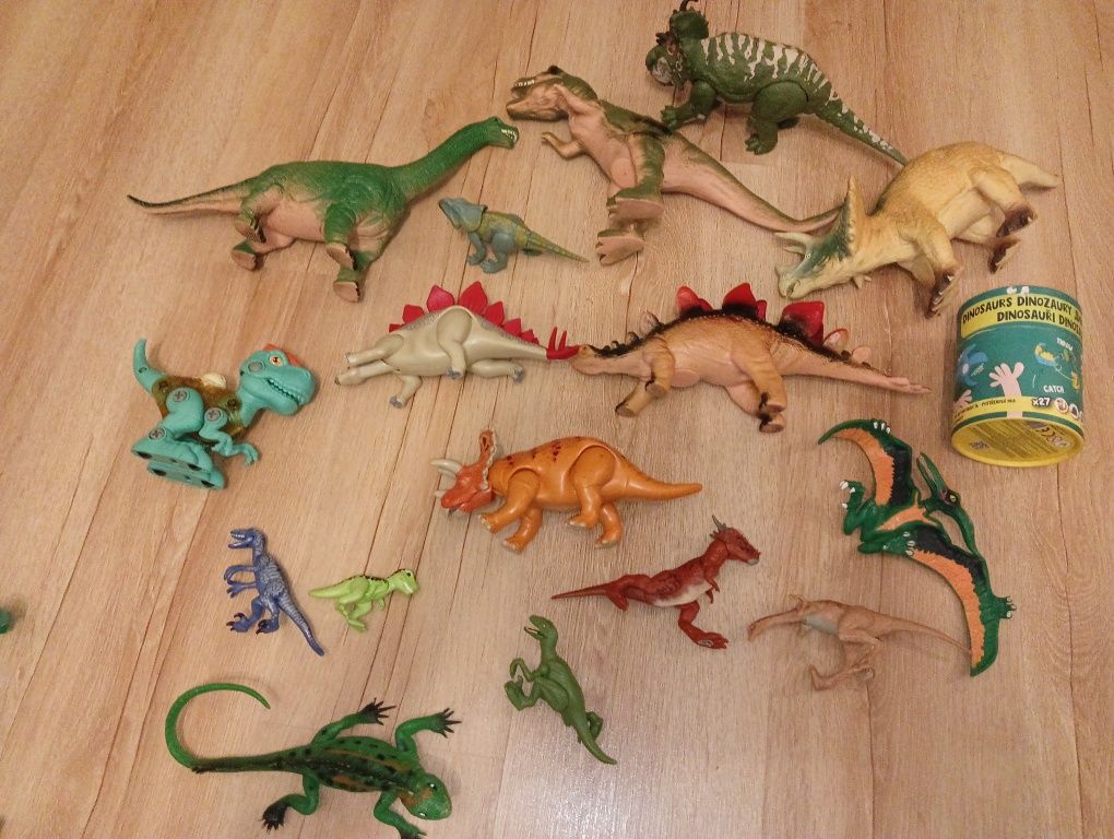 Dinozaury 8 sztuk