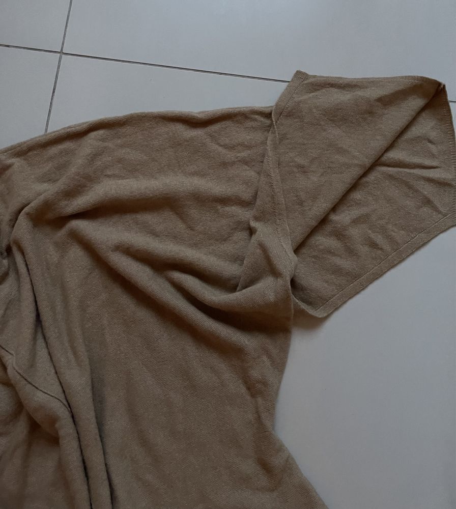 Sweter ZARA ponczo beżowy brązowy szerokie rękawy r. M nowy z metką