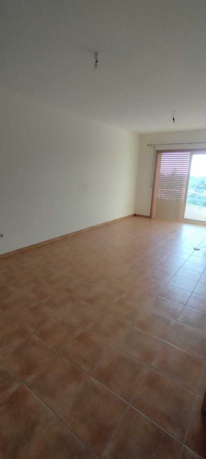 Andar moradia T3 com chalé