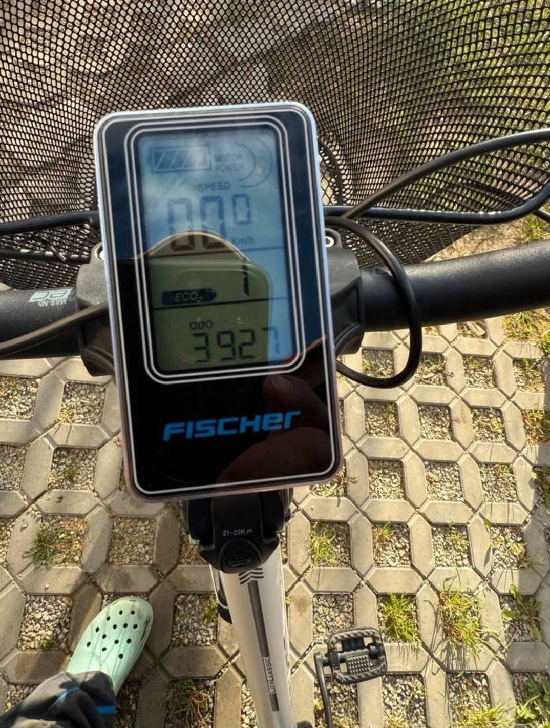 Rower FISCHER elektryczny elektryk e-bike ECU 2100 shimano nexus bialy