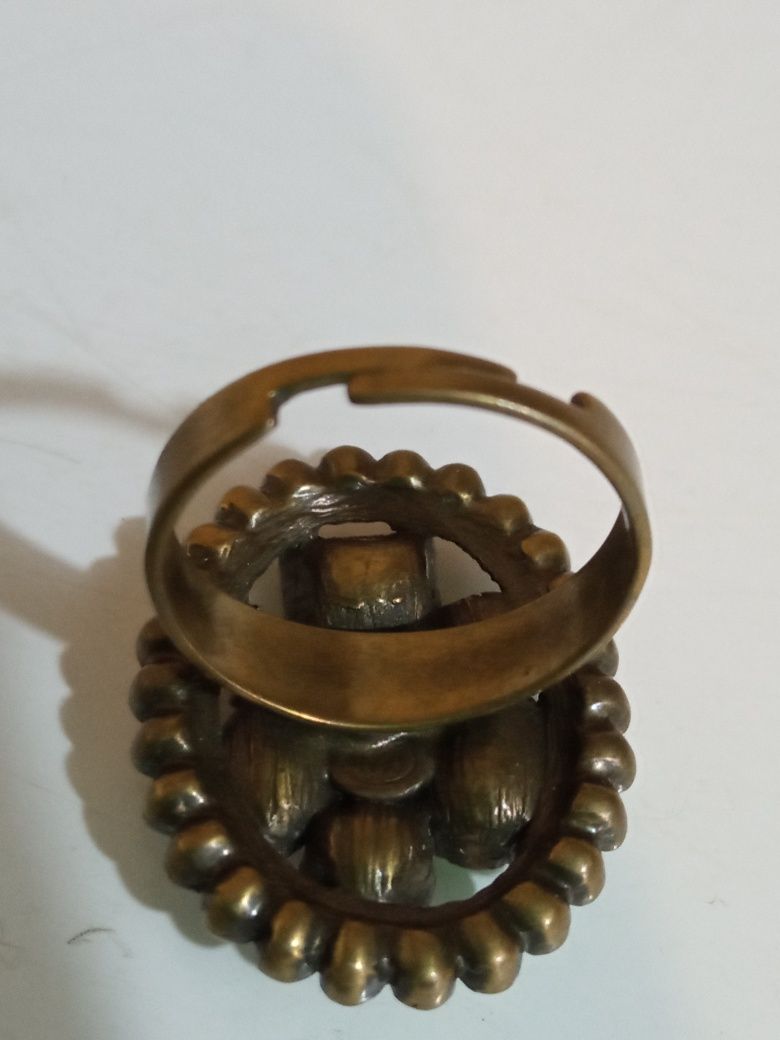 Кольцо перстень камни Сваровски бижутерия