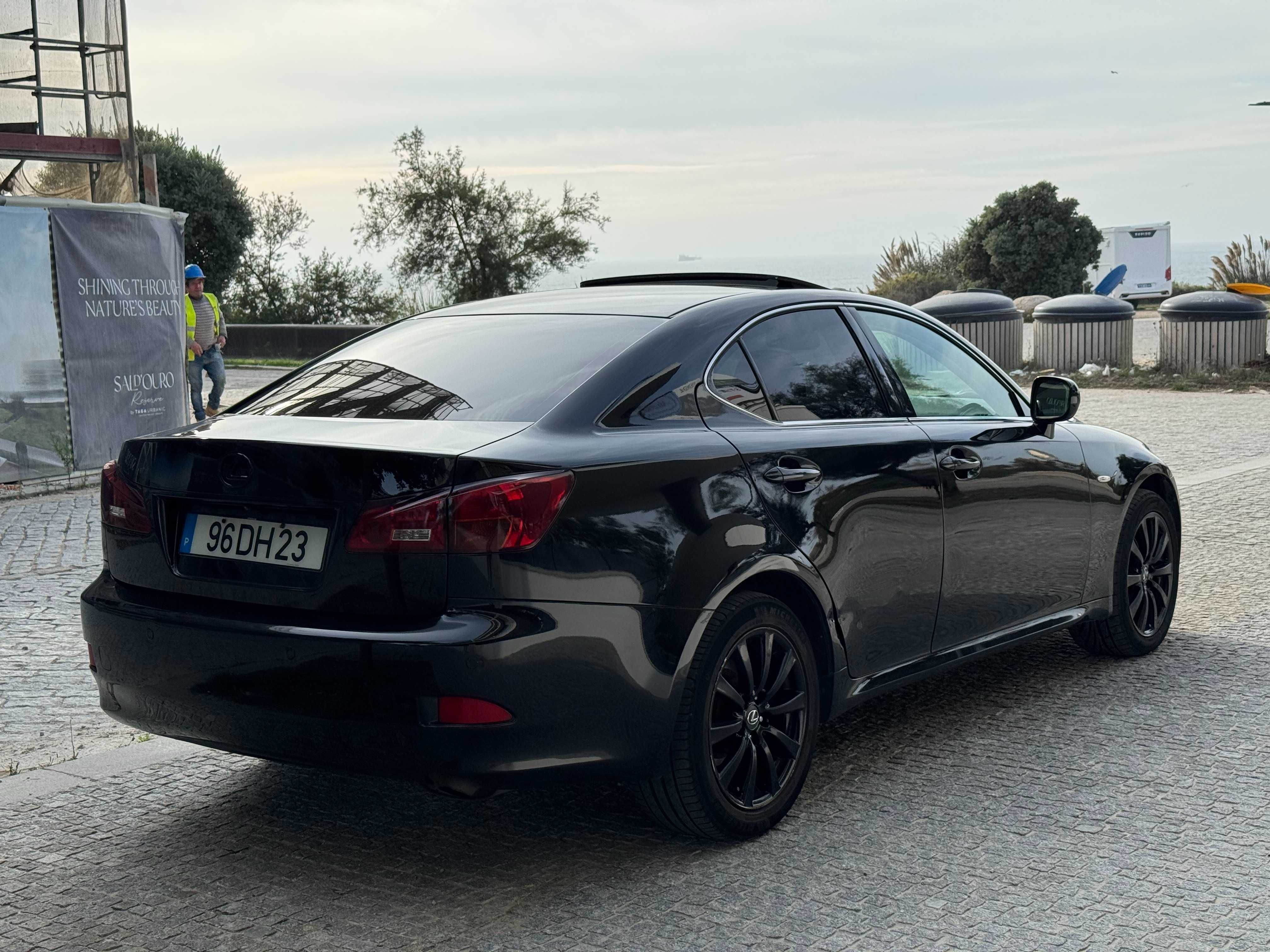 Lexus IS 220d 2007 – Luxury / máxima configuração