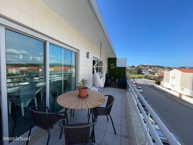 Apartamento T3 à venda em Vila Nova de Famalicão