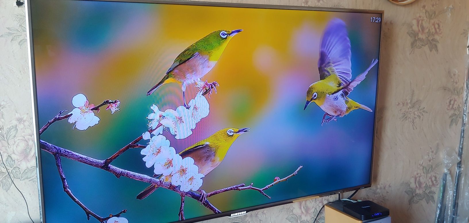 Телевизор 46'' Samsung ue46d8090ys